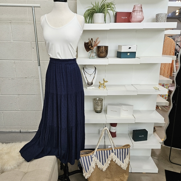 Tiered Skirt - Picture 2 of 4